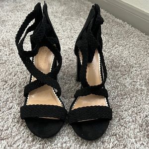 Never worn black heels!